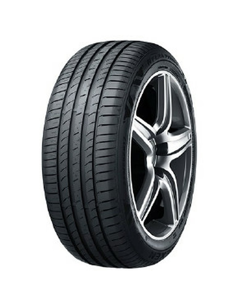 Bildäck Nexen N´FERA PRIMUS 215/40ZR16